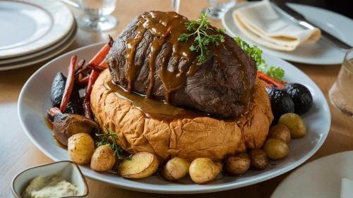 Sunday Roast with beef and potatoes 