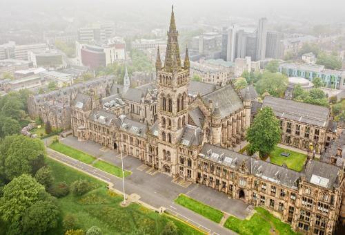 Glasgow Uni as best universities in uk for international students
