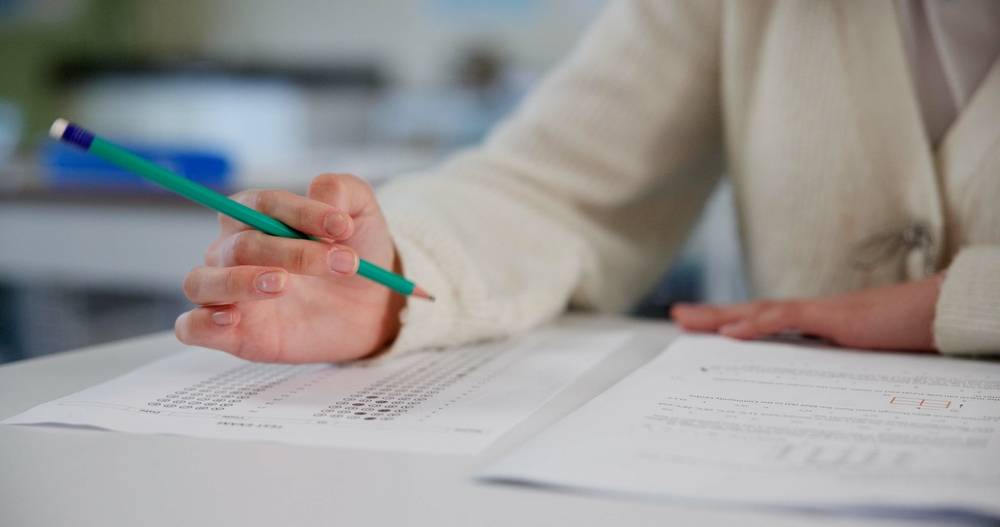 UK University Assessment Methods: How Are Students Tested?