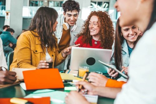 group projects help build your confidence and teamwork capabilities