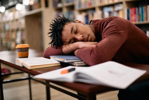 Student Study Tips for Darker Nights